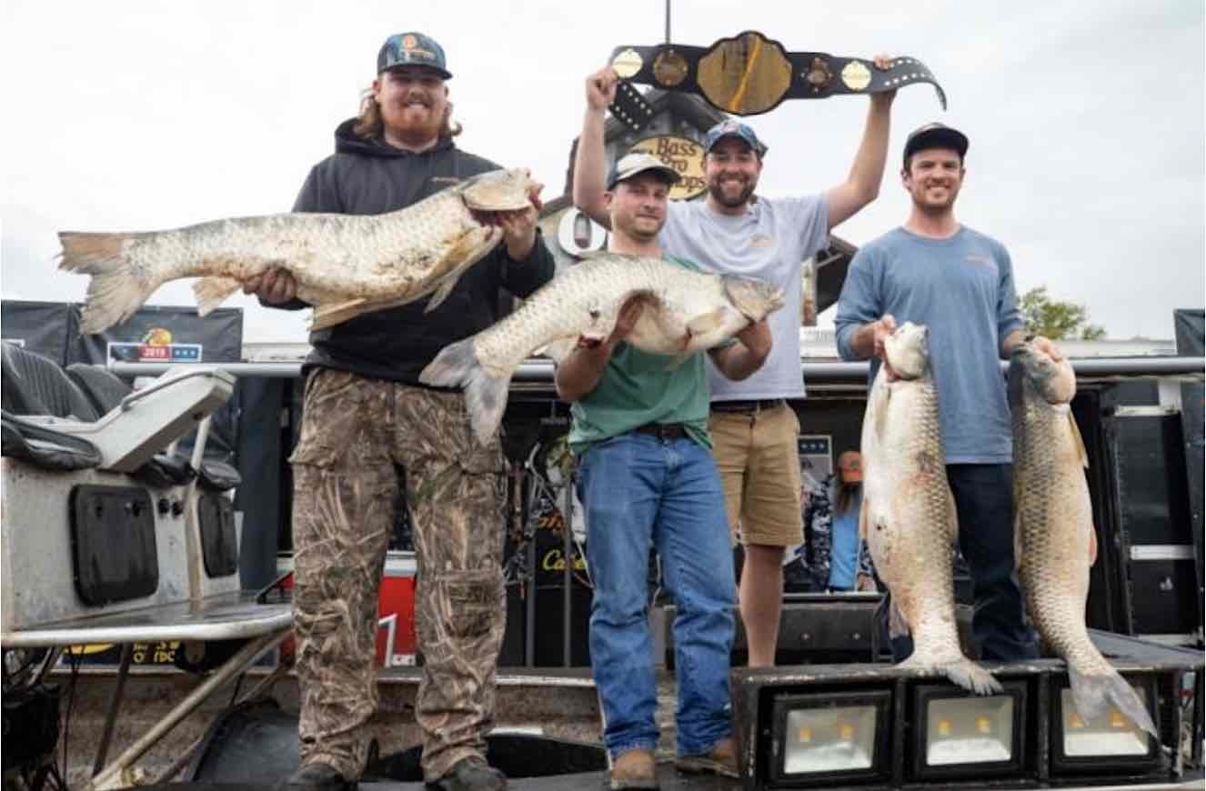 How Many Pounds Did These Bowfishing Champions…