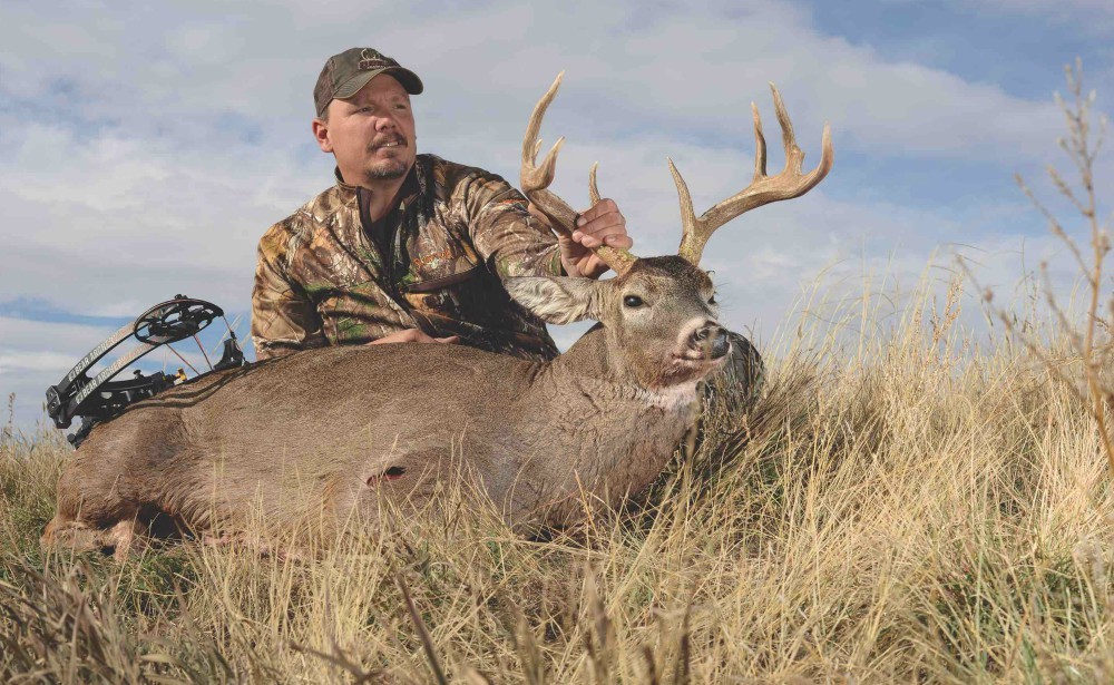 Bowhunting Open-Country Whitetails | Grand View Outdoors