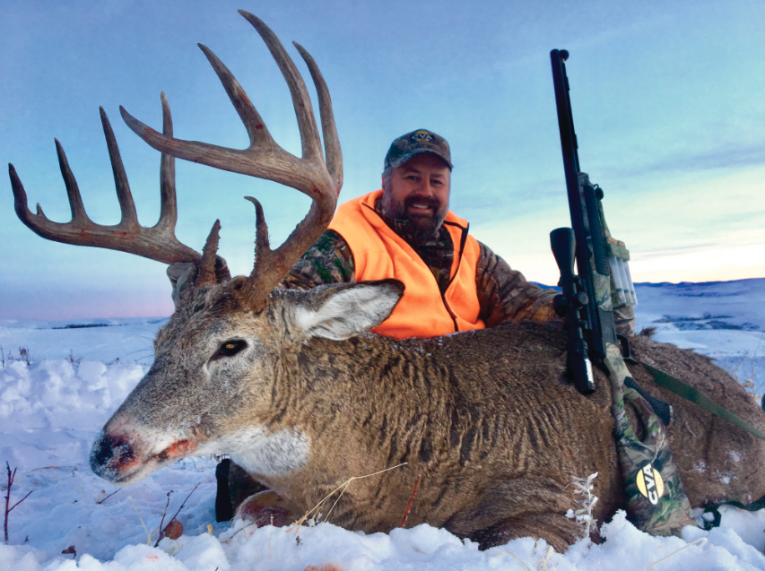 How to Use Cues, Food and Objects to Stop a Buck | Grand View Outdoors