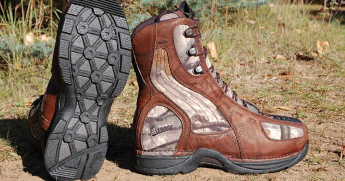 best cold weather boots for deer hunting